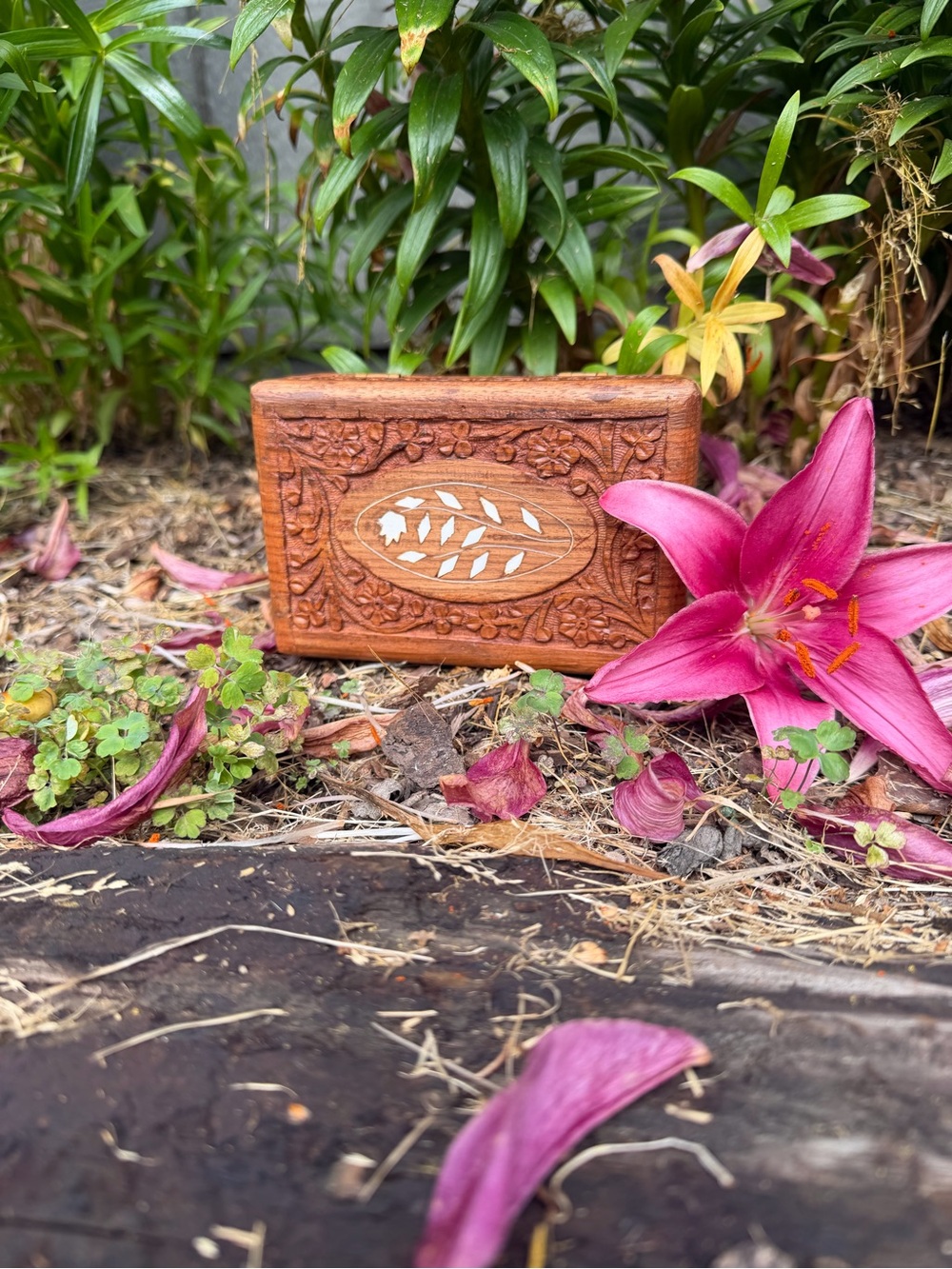 Hand-Carved Wooden Trinket Box with Inlay - Brown